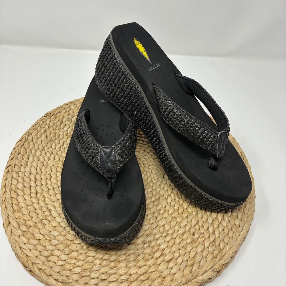 Volatile Vintage Y2K Platform Wedge Thong Sandals Black Women's Size 9 Chunky